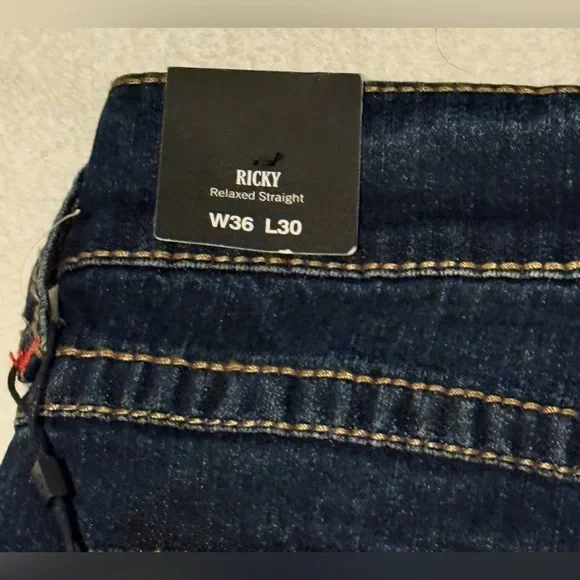 NWT Men’s True Religion Ricky Big T Flap Straight Size 36